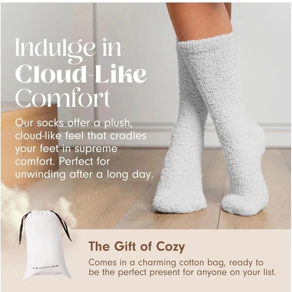 T+M Cloud Socks Ultra Soft Luxe Knit Womens White Cozy Comfy Minimalist Warm NWT